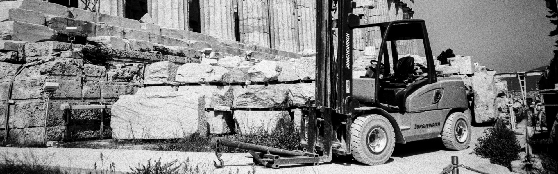 Movers and packers Dubai | Viljuškari Srbija